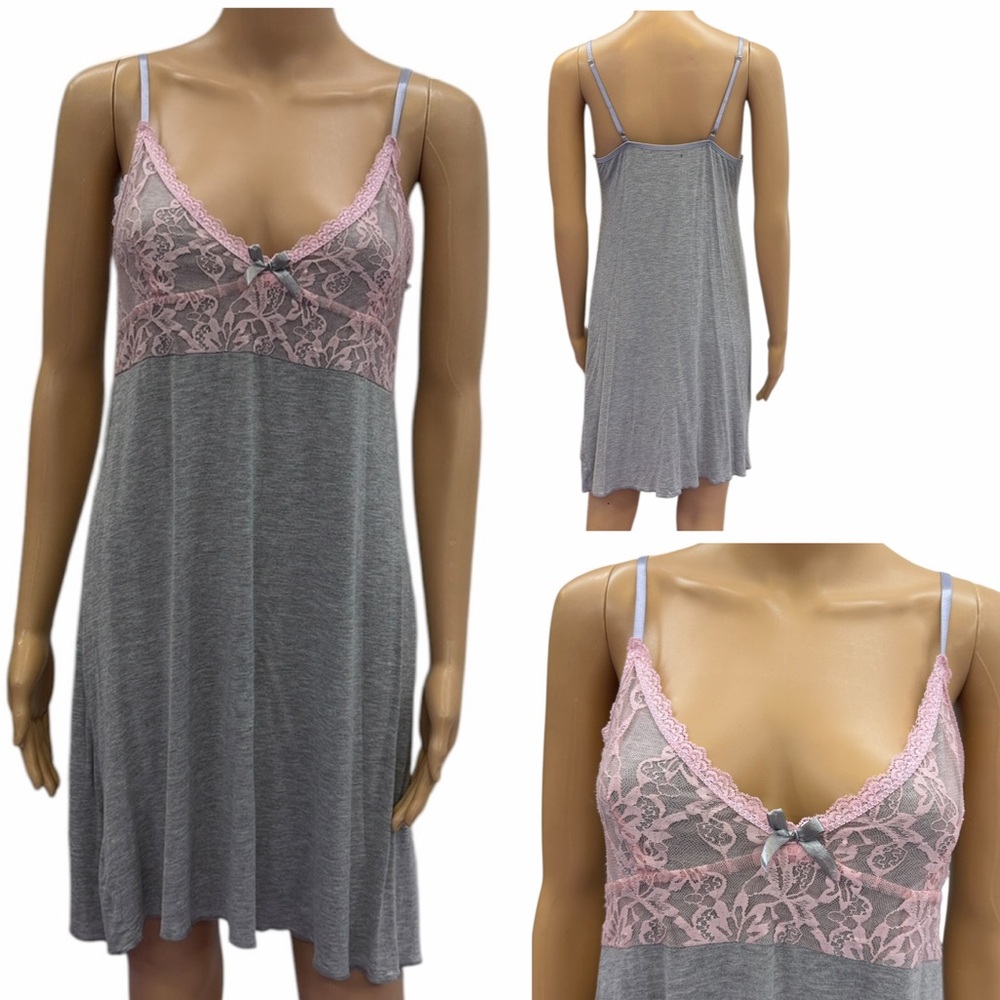 Y2K Vintage Daisy Fuentes Gray and Pink Nightgown Womens Medium